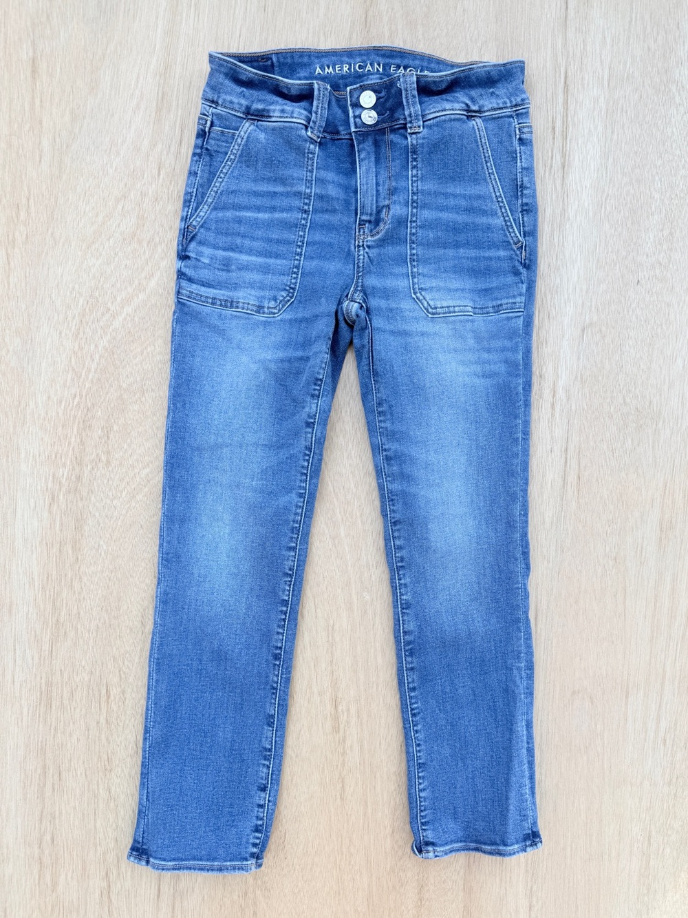 American Eagle Next Level Stretch Artistic Crop Jeans Size 2 High-Rise